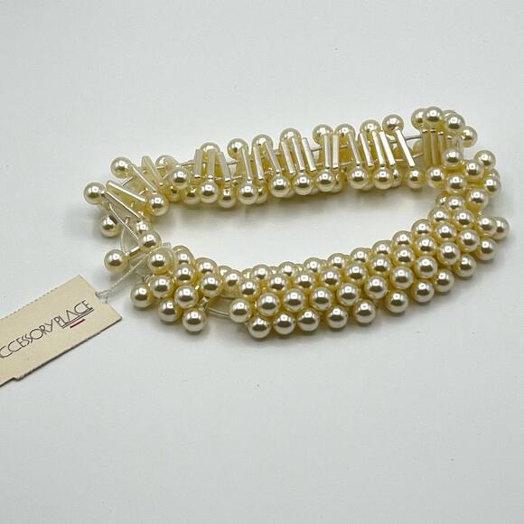 Vintage Accessory Place Beaded Bracelet Ivory Acrylic 2 & 3 Prong Pieces - Picture 4 of 7